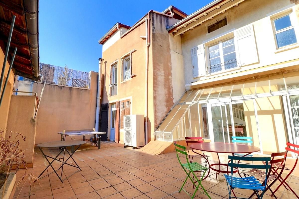 MACON Maison Macon 7 pièce(s) 170 m2 2