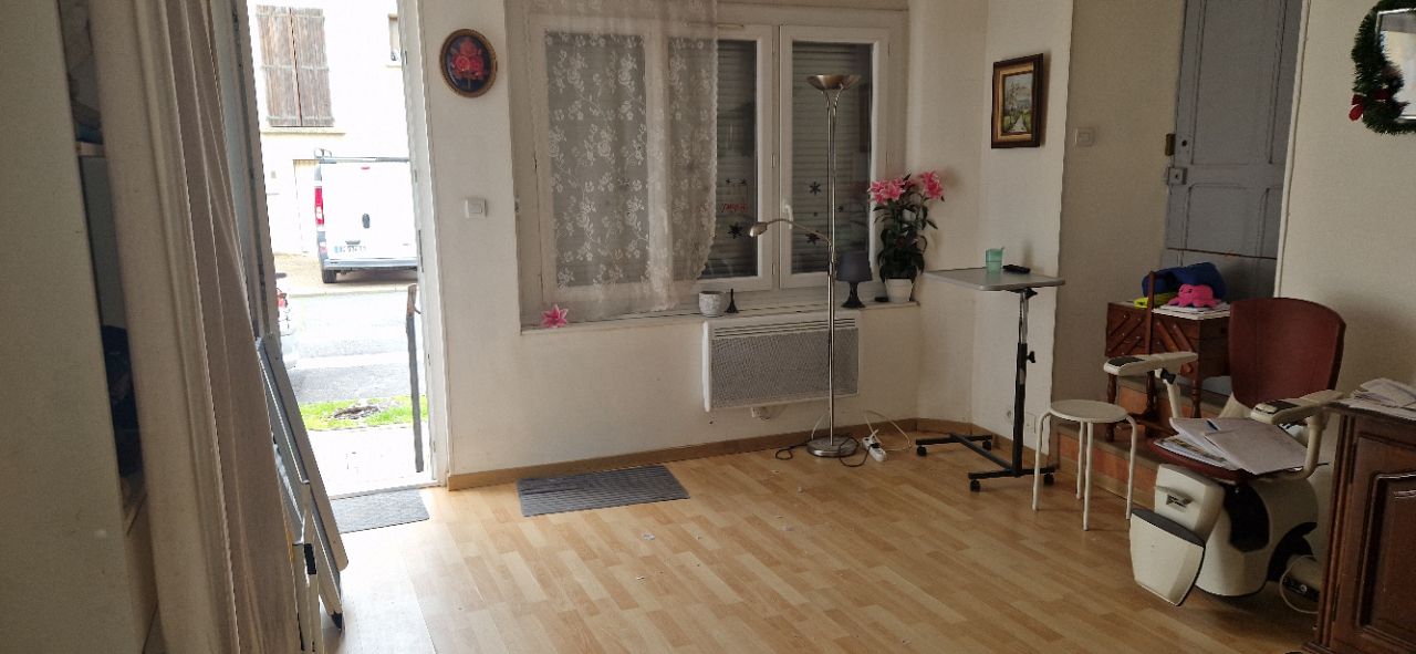 FONTES Maison de village avec petit studio 2