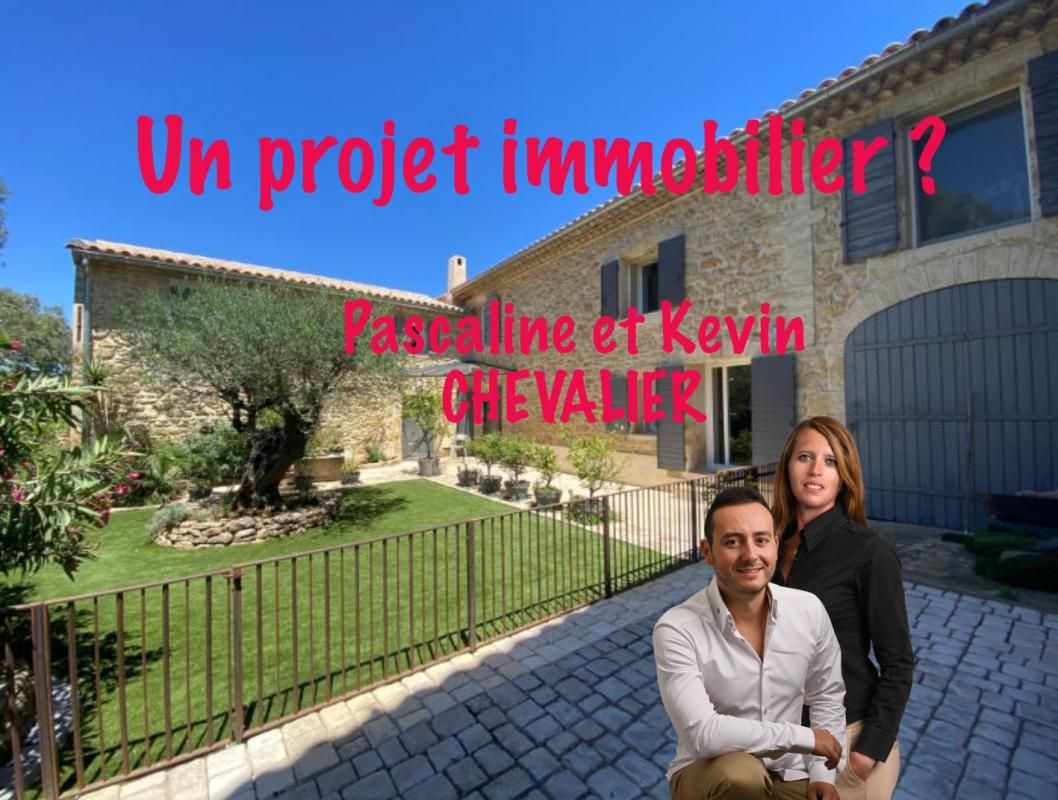 Sublime Maison en Pierre avec Piscine à Cornillon-Confoux