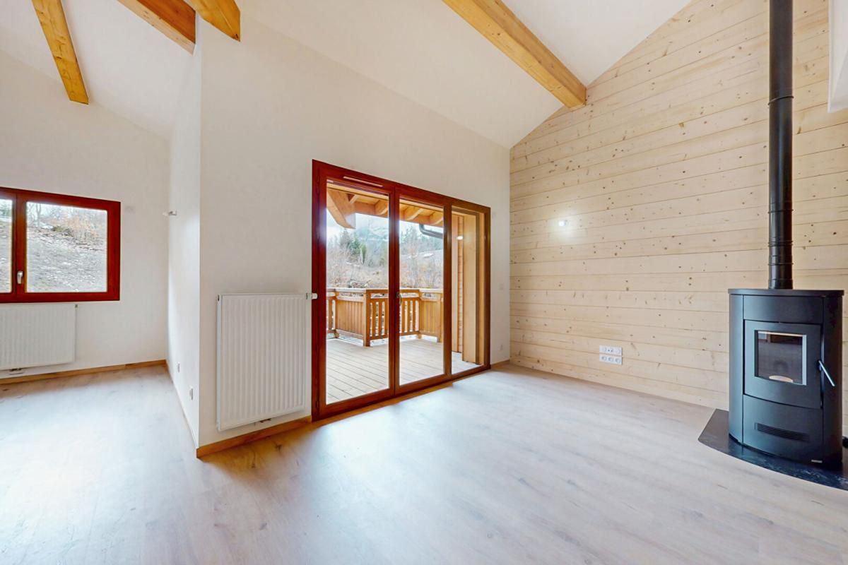 ARACHES-LA-FRASSE Appartement Araches La Frasse 3 pièce(s) 3