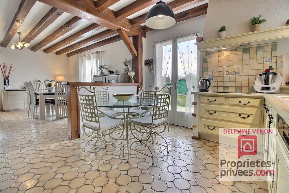 CHATEAUNEUF-SUR-LOIRE Exclusivité - Maison à Chateauneuf Sur Loire  proche des commodités  sur un terrain de 1808 m² 3