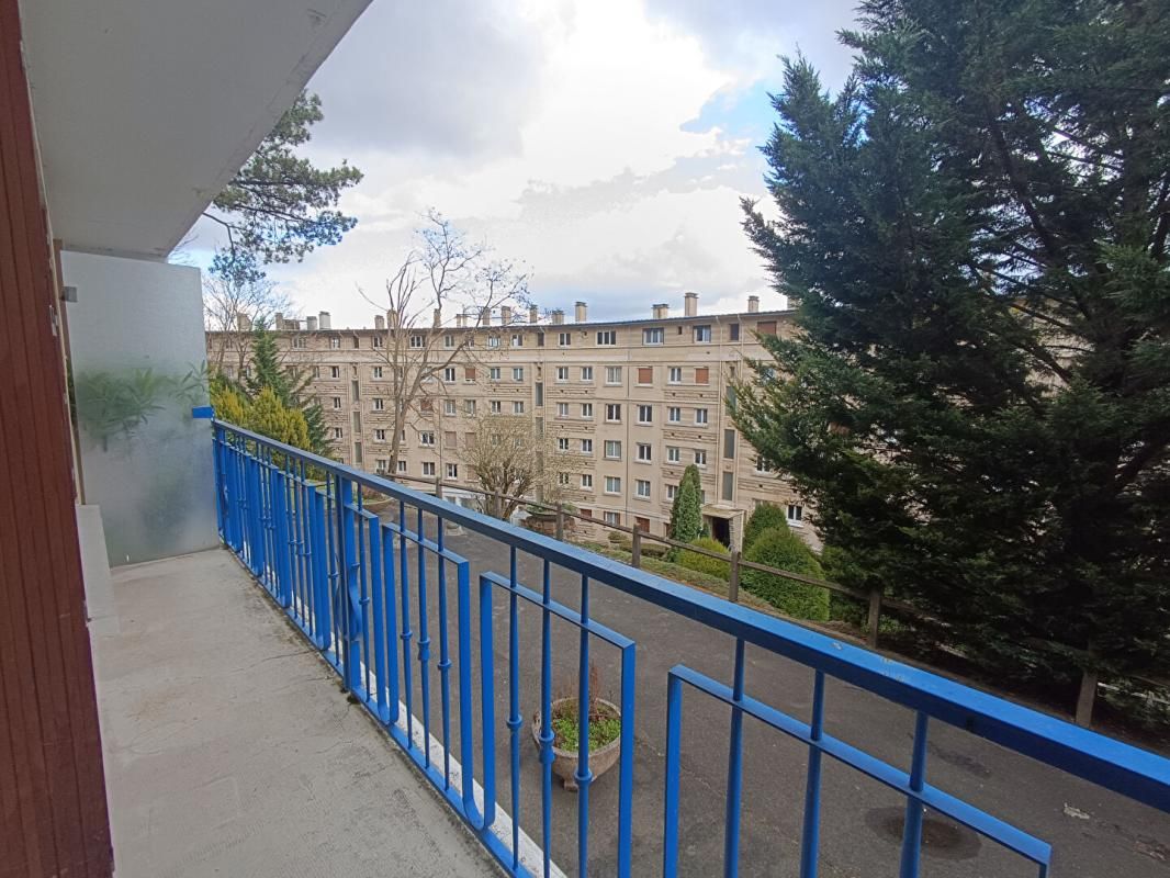 MEULAN-EN-YVELINES Appartement Meulan En Yvelines 3 pièce(s) 68 m2 3