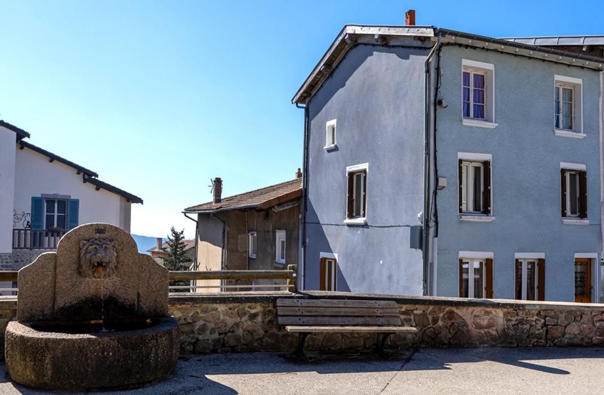 VIOLAY Chamante maison de village confortable et lumineuse 2