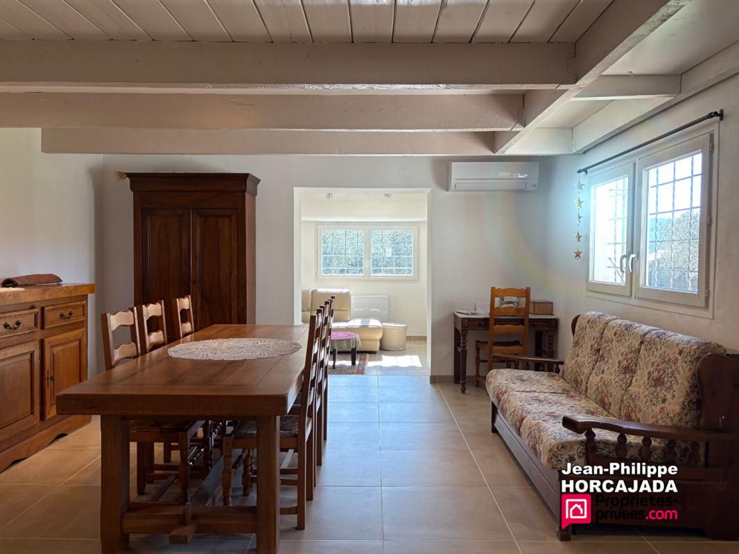 PIGNANS Maison  4 pièces 86 m2 sur propriété agricole de 10813 m2 3