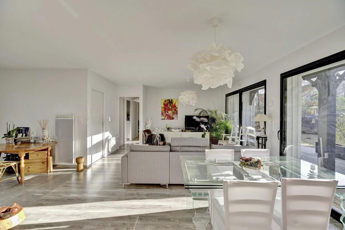 LEGE-CAP-FERRET Villa de plain-pied sur belle parcelle dans cadre naturel 4