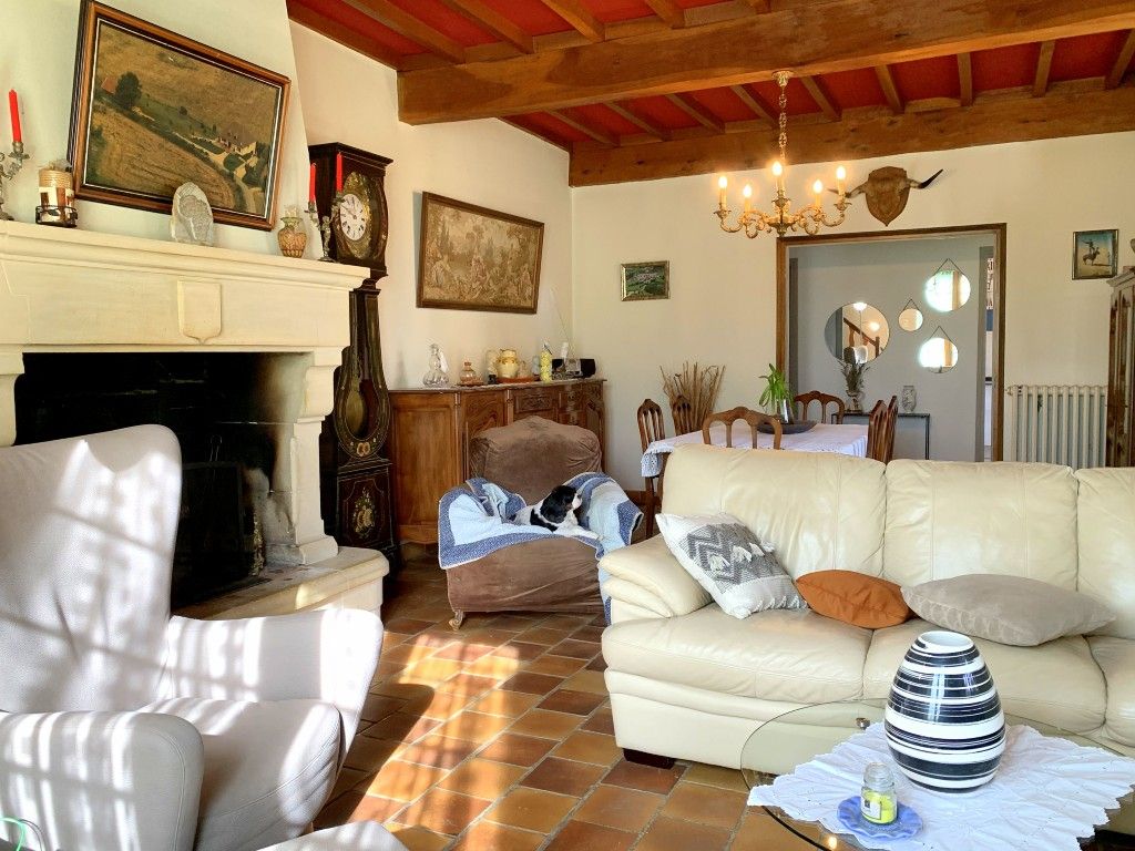 FLAUGNAC Maison 160 m² , 5 chambres, grand sous-sol, jardin, petite dépendance 4