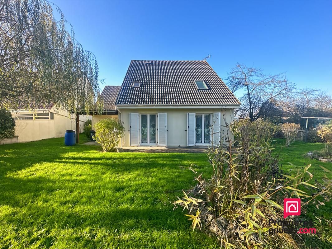 AVALLON Maison 6 pièce(s) 105 m2
