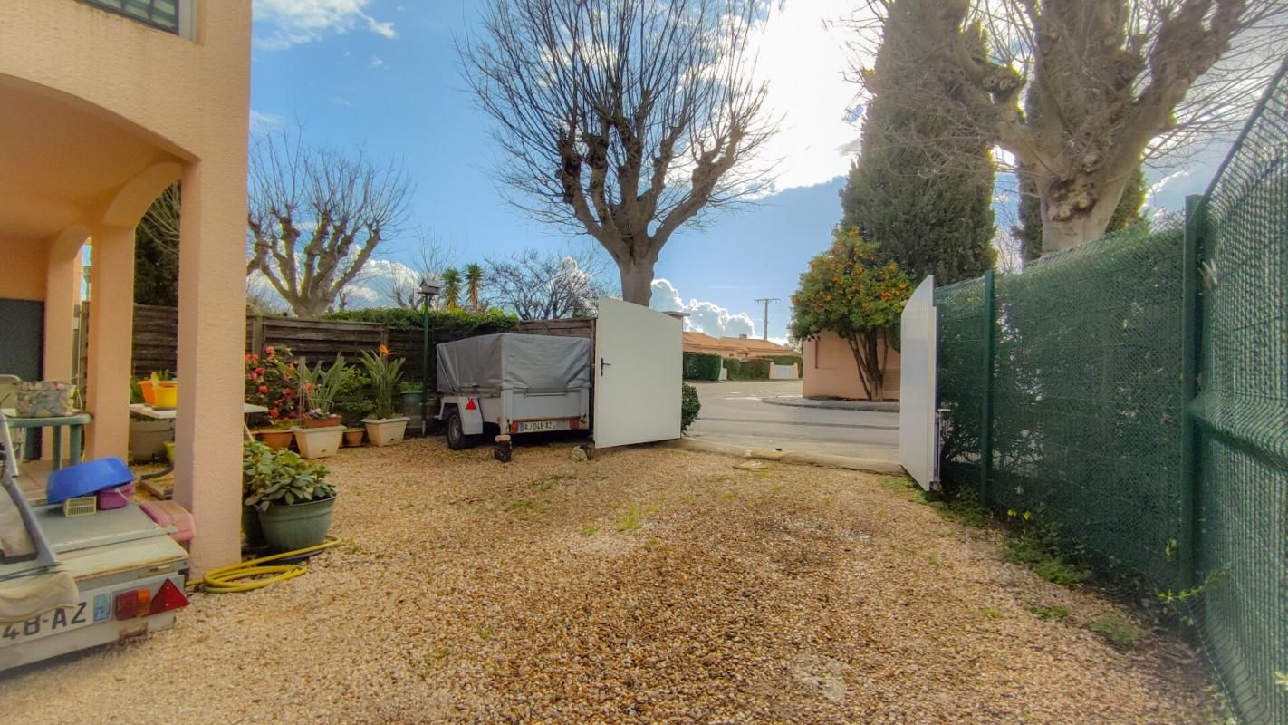 LA LONDE-LES-MAURES EXCLUSIVITE LA LONDE LES MAURES Appartement T3+terrasses+jardin+parking 3