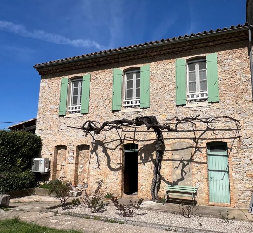 Maison Tourves 2 pièces 99m2