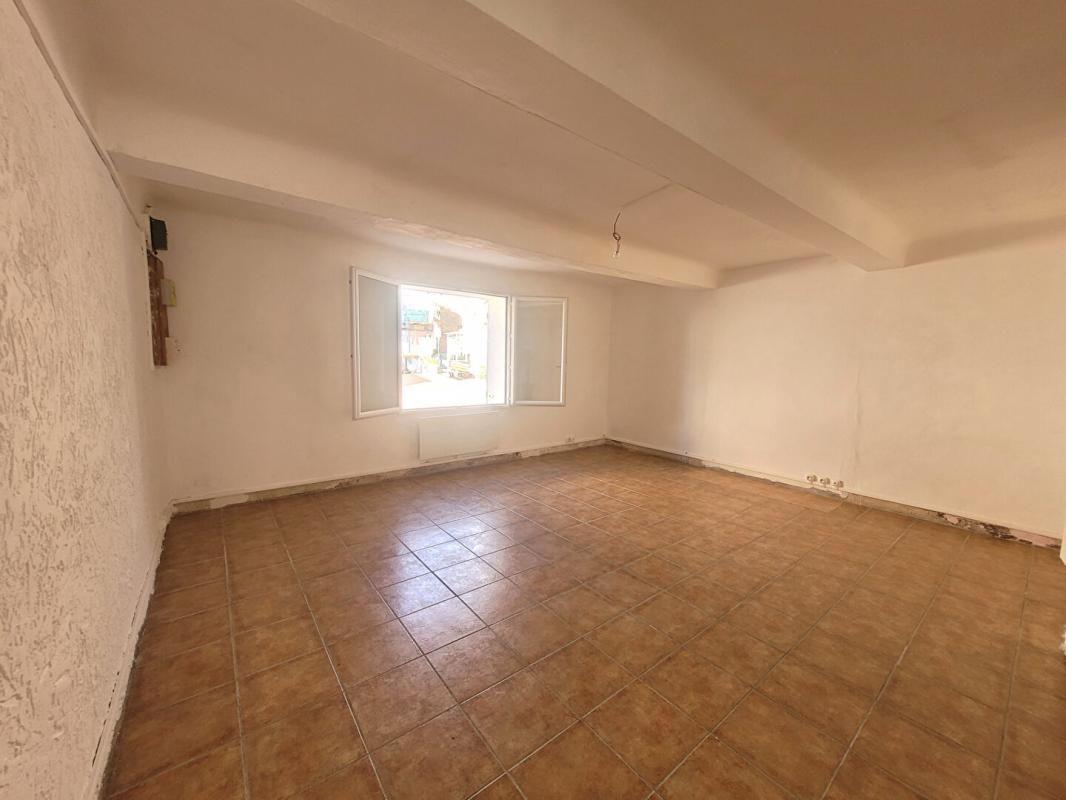 VINS-SUR-CARAMY VINS SUR CARAMY - Maison de village - 4 pièce(s) 105 m2 3