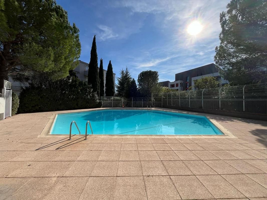 GRABELS T2 avec terrasse, vue dégagée & piscine ,idéal investisseur 4