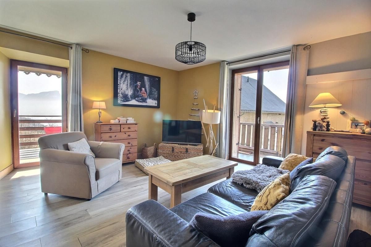 SAINT-JEAN-D'ARVEY 73230 Saint-Jean-d'Arvey - T5 de 85m² 2