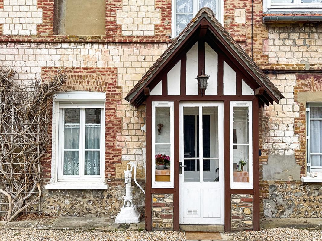 SAINT-PIERRE-LES-ELBEUF Maison 102 m², 4 pièces, 3 chambres 2