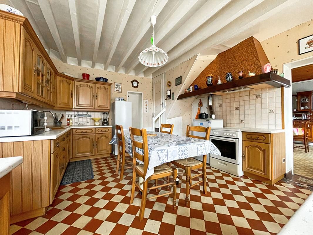 SAINT-PIERRE-LES-ELBEUF Maison 102 m², 4 pièces, 3 chambres 3