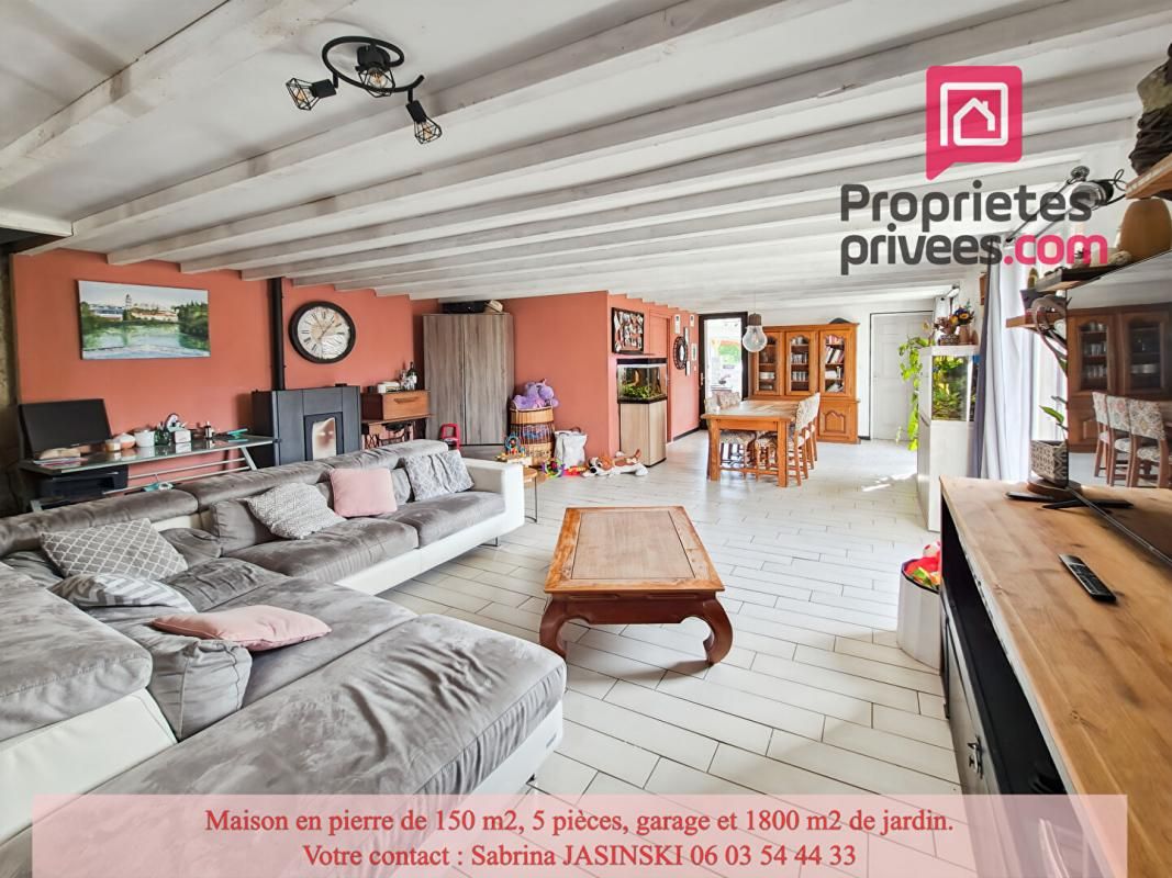 BAZAS Ancienne grange en pierre de 150 m2, 5 pièces, garage et jardin 3