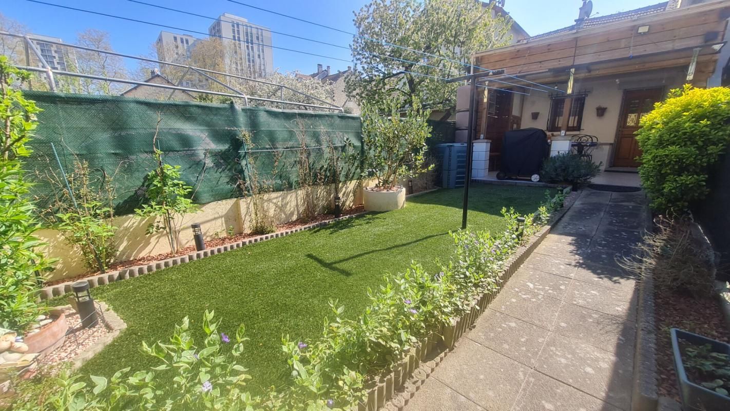 SAINT-OUEN-L'AUMONE Maison 4 pièces 3 chambres 87,32m2 2