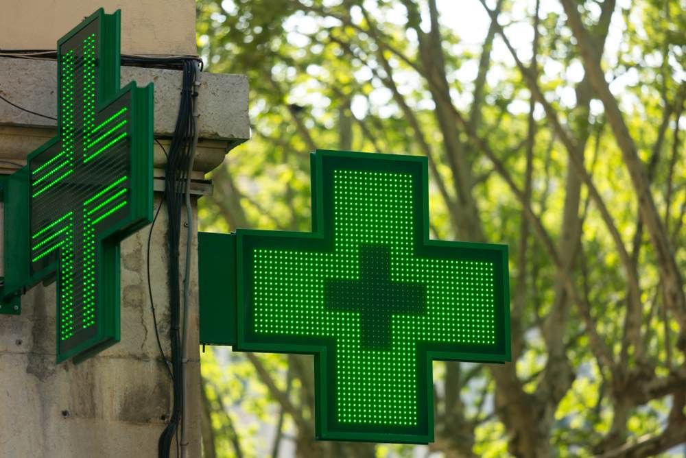 PARIS-17E-ARRONDISSEMENT 75017 PARIS - PHARMACIE 71 m² + 30m² en sous sol 4