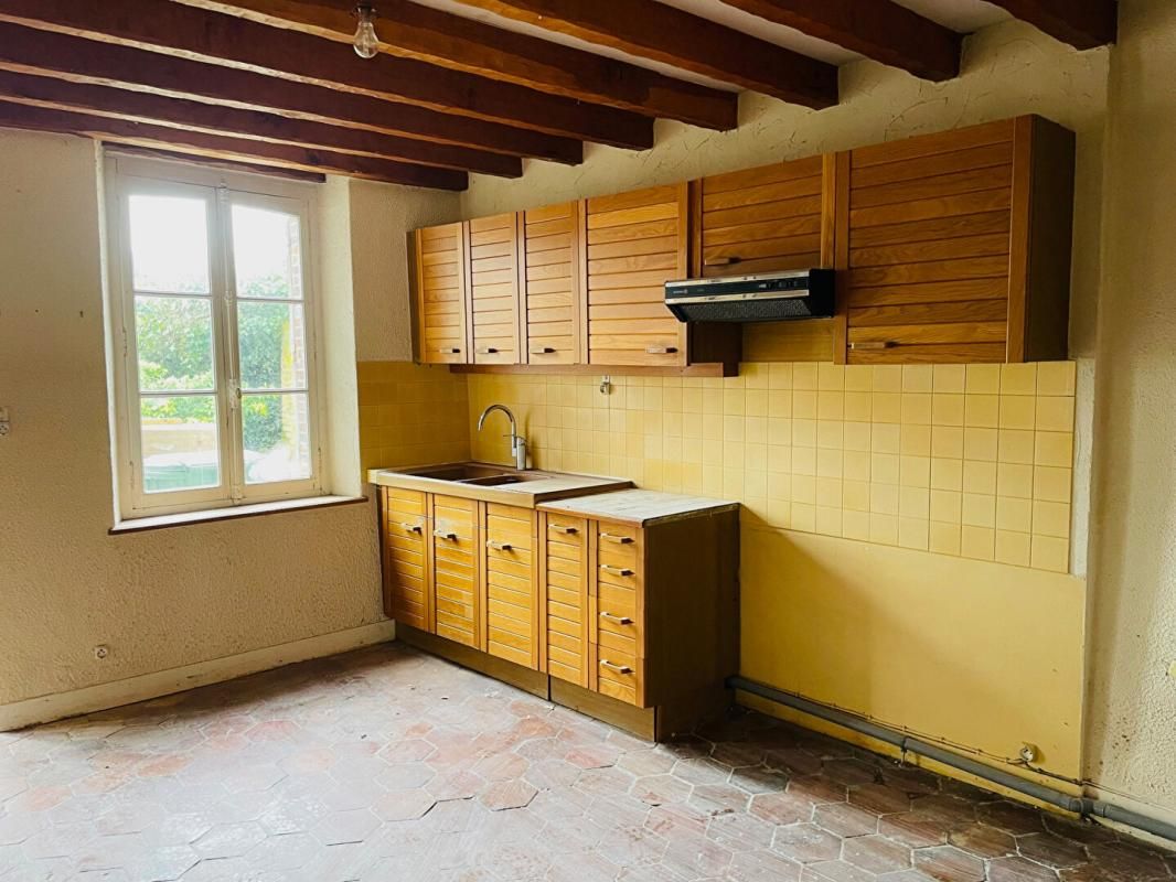 NOGENT-LE-ROI Maison à 10 min de Nogent le Roi, 5 pièces 90 m2, garage, jardin 2