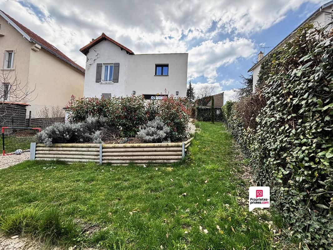 Maison T5 130 m2  avec jardin à vendre quartier Montjuzet, Clermont Ferrand