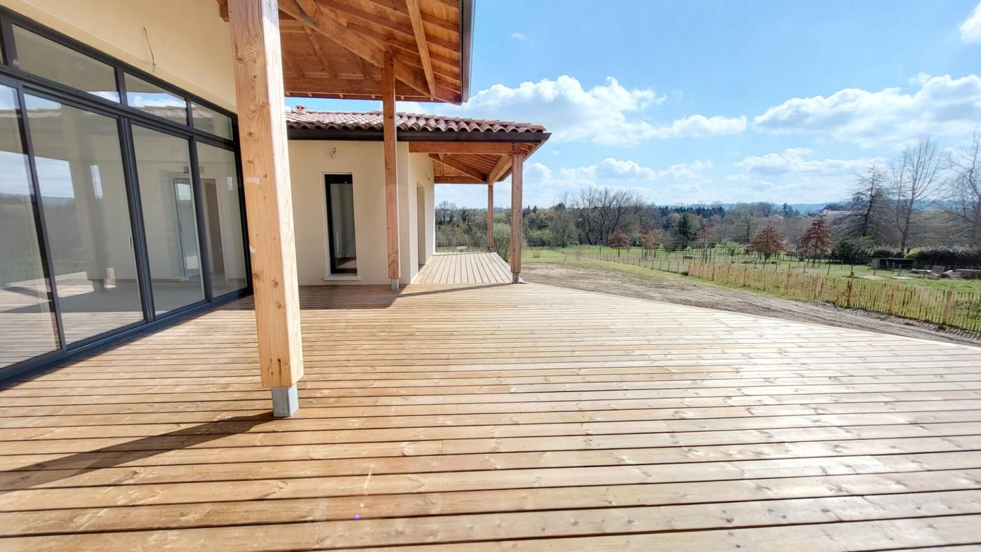 BERGERAC Maison contemporaine  Bergerac 165 m2 sur parcelle de 5138 m² vue Dordogne 4