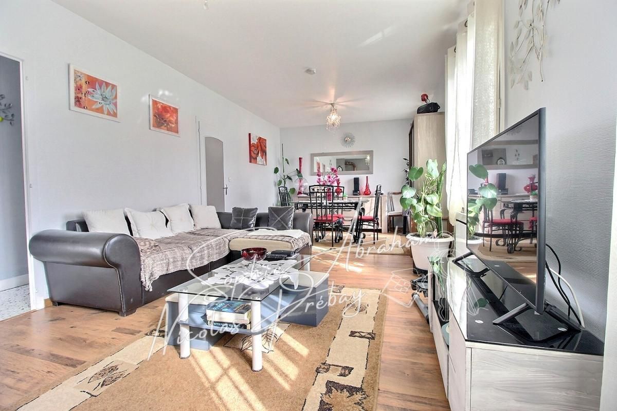 JANVILLE Maison 4 pièces avec sous-sol  avec terrain clos à Janville en Beauce 4