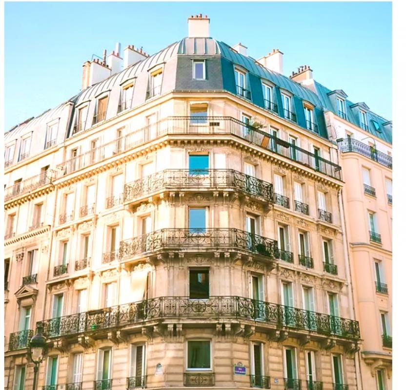 EXCEPTIONNEL !  IMMEUBLE DE PRESTIGE AU COEUR DE BORDEAUX