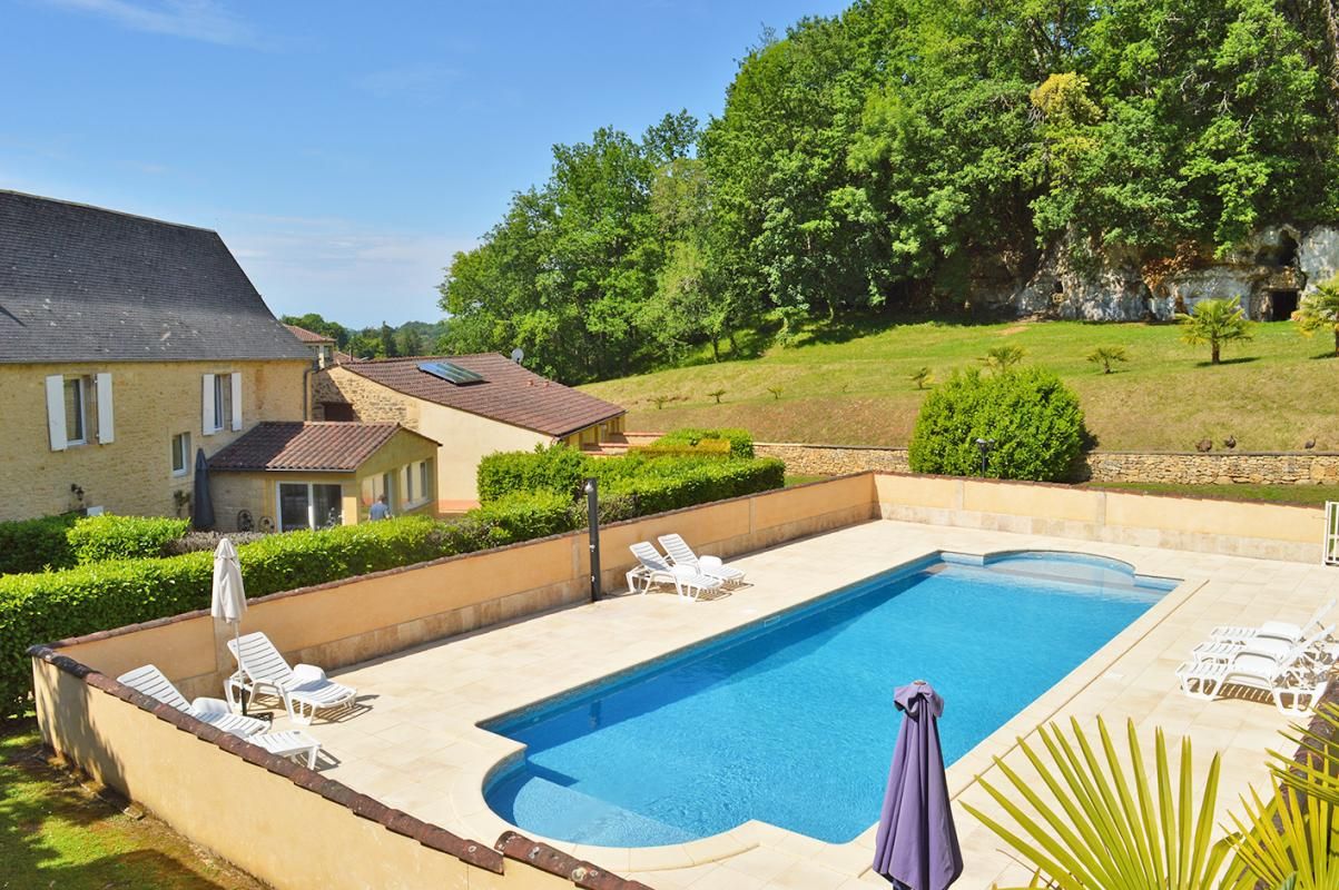 SARLAT-LA-CANEDA Propriété gîtes Sarlat La Caneda 3