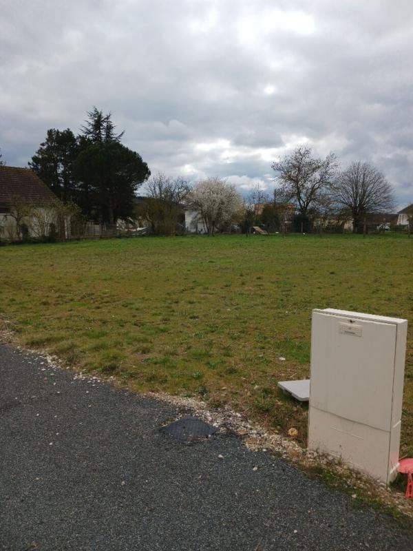 SAINT-JEAN-FROIDMENTEL Terrain Saint-jean Froidmentel 804 m2 4