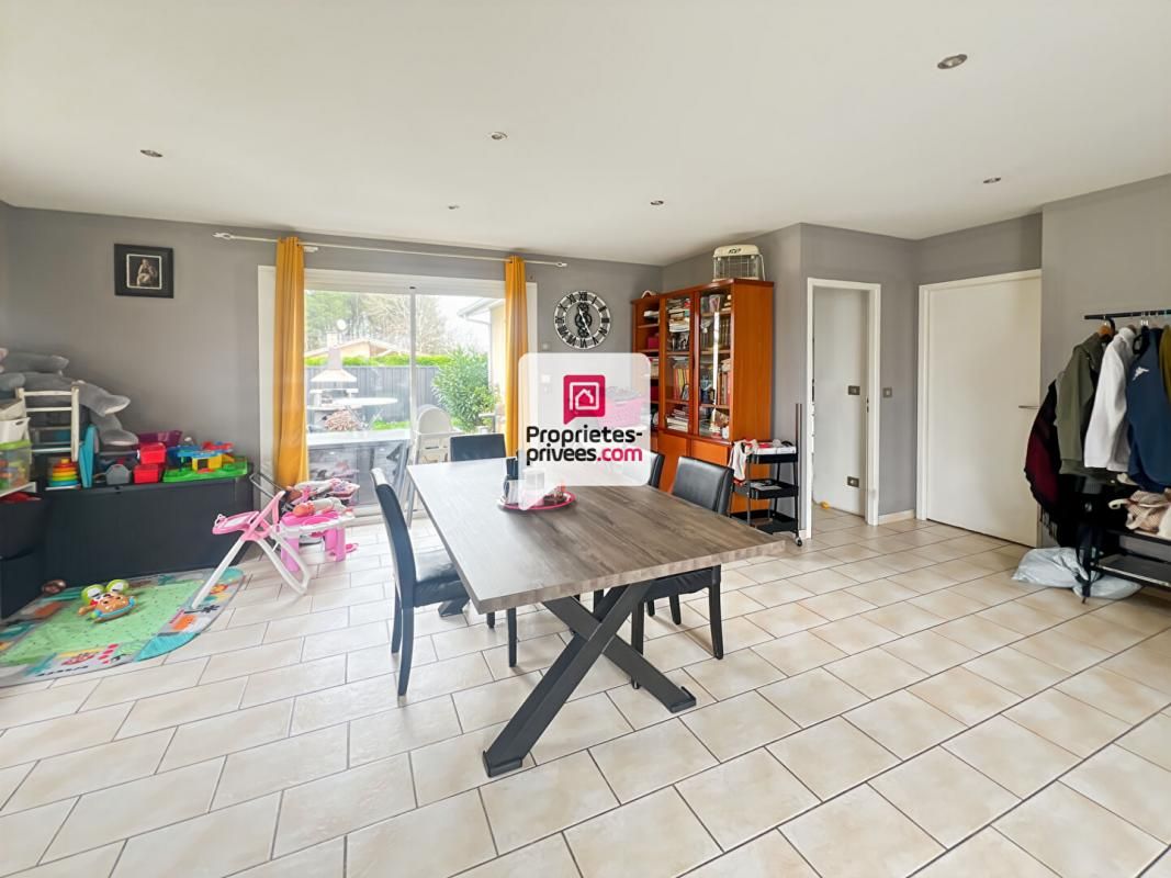LANGON Maison 3 chambres, bureau, garage et jardin 4