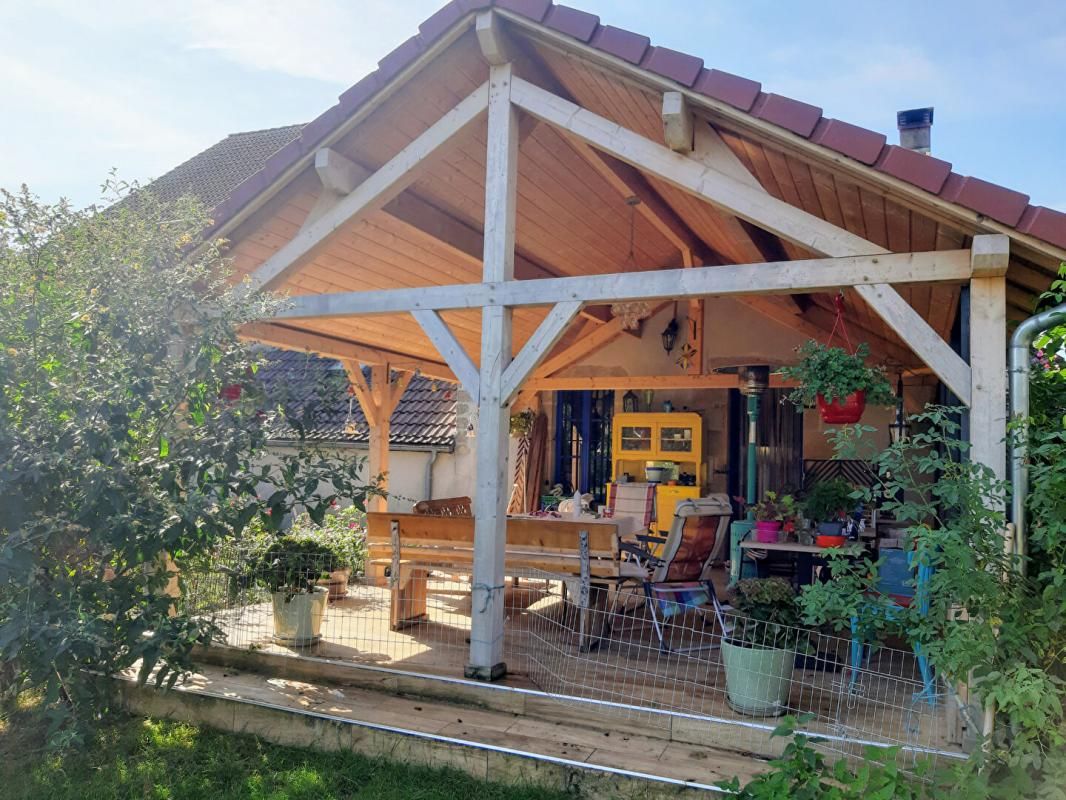 SAINTE-MARIE Belle ferme avec grand terrain à l'entrée du Morvan 3