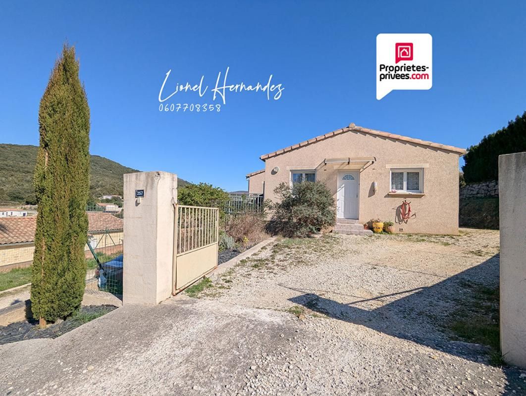 Maison de plain-pied de 86m² - 3 chambres - Garage - Jolie vue - Terrain de 448m²