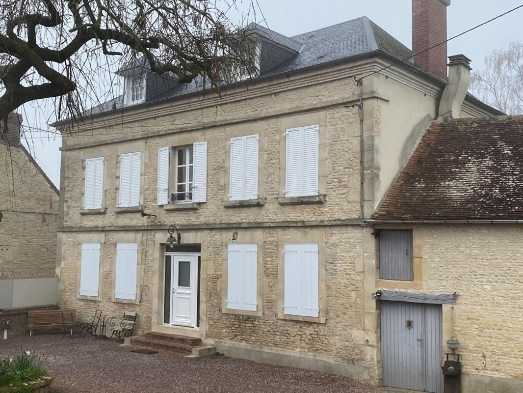 SAINT-PIERRE-SUR-DIVES 14170 Belle maison en Pierre avec beau parc arboré 4