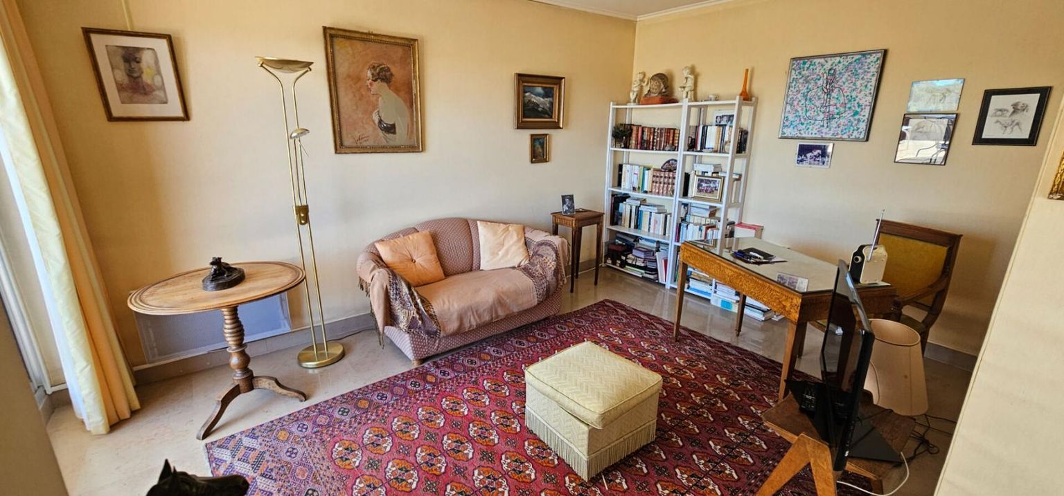 MONTELIMAR Appartement dernier étage de 84m2 avec terrasse et garage 2