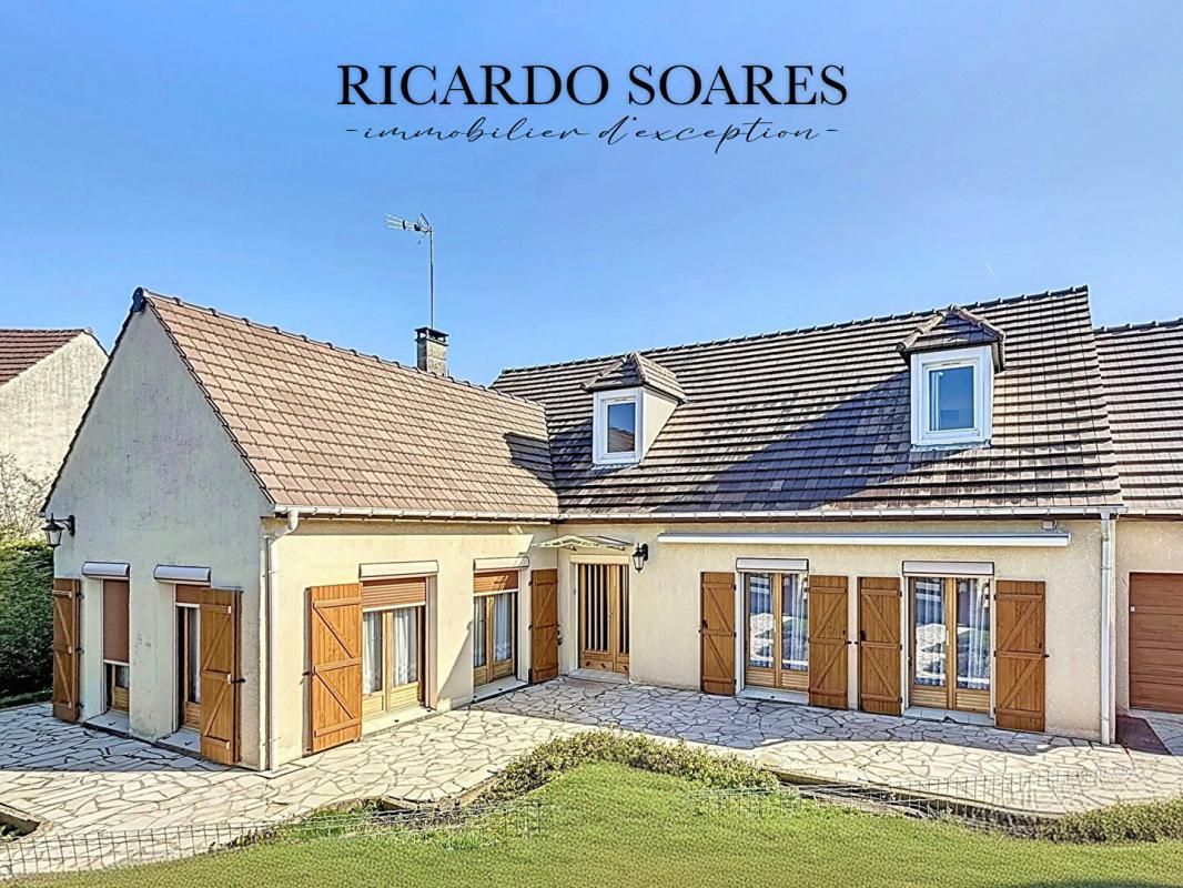 60700 PONT-SAINTE-MAXENCE (SARRON) - MAISON INDIVIDUELLE 173m2 au sol, 5 CHAMBRES (dont 3 au rdc), GARAGE, JARDIN