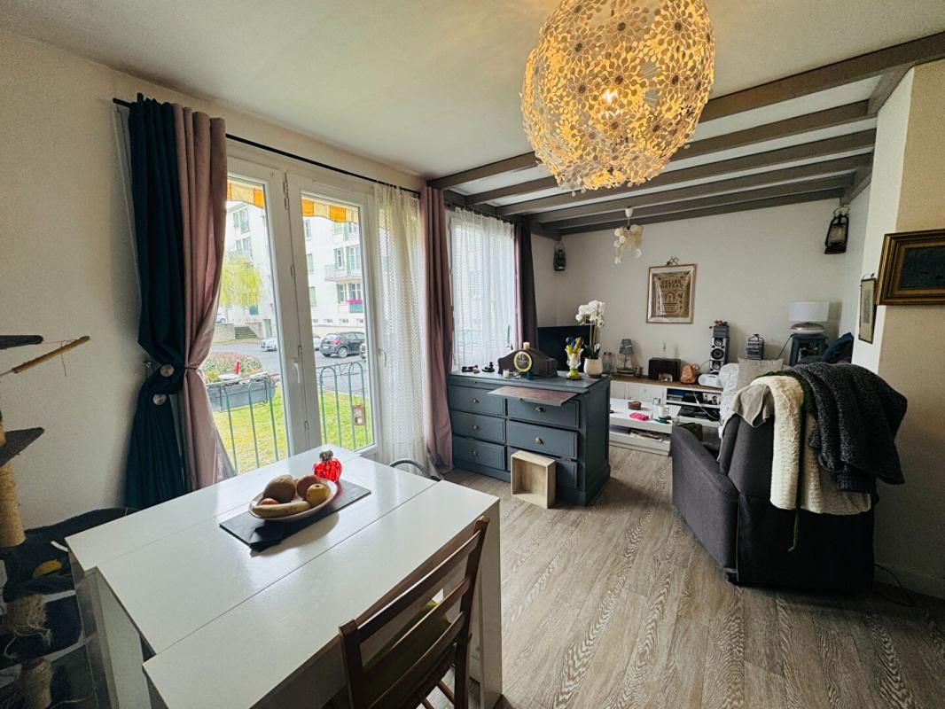 NEVERS Appartement lumineux proche des commodités à Nevers 2