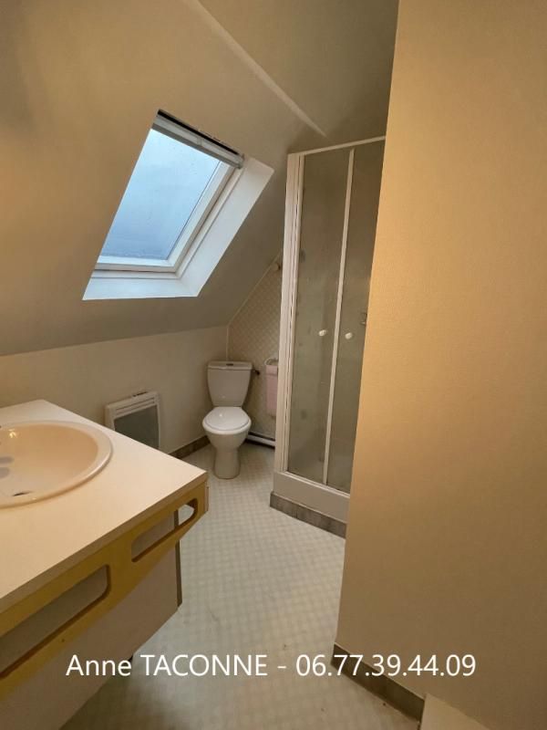 PITHIVIERS STUDIO MEUBLE 4