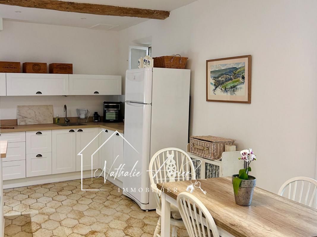 AZILLE Charmante maison de village rénovée avec tropézienne sans vis à vis 2