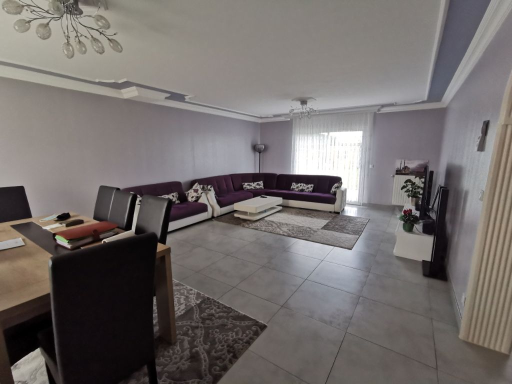 SAINT-FIRMIN-DES-PRES EXCLUSIVITE Superbe maison récente de plain pied sur terrain de 864 m2 3