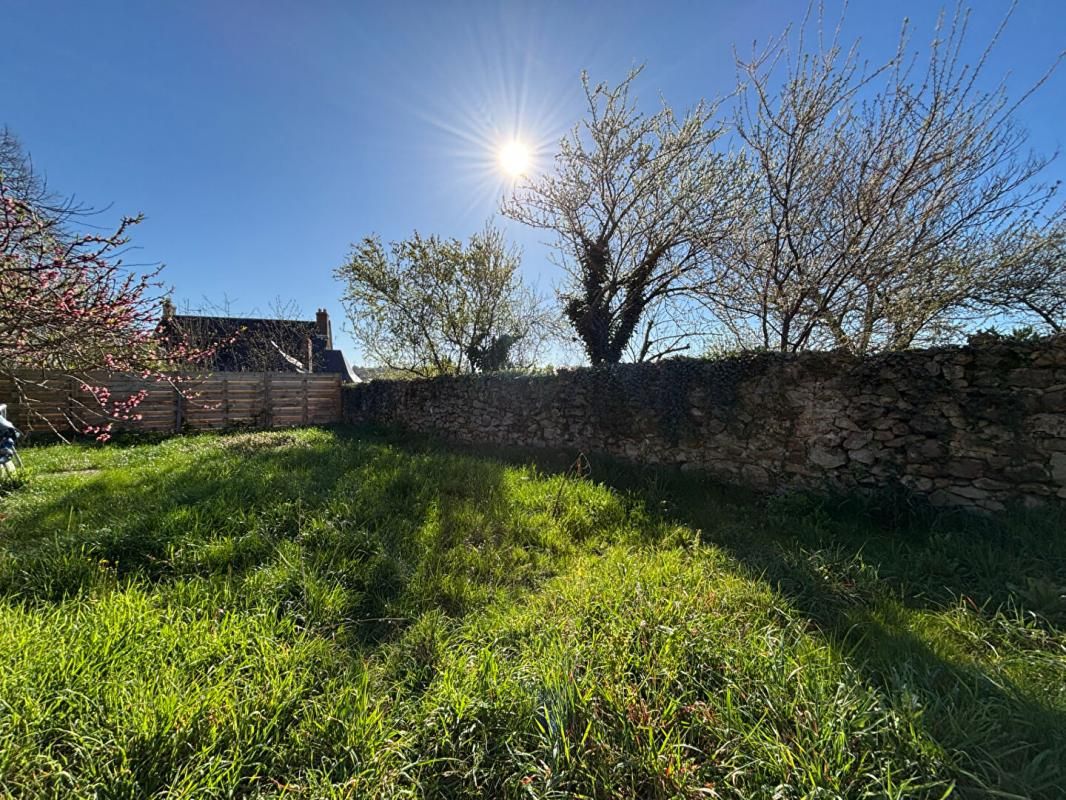 BAUGÉ-EN-ANJOU Maison Bauge En Anjou 6 pièce(s) 115 m2 2