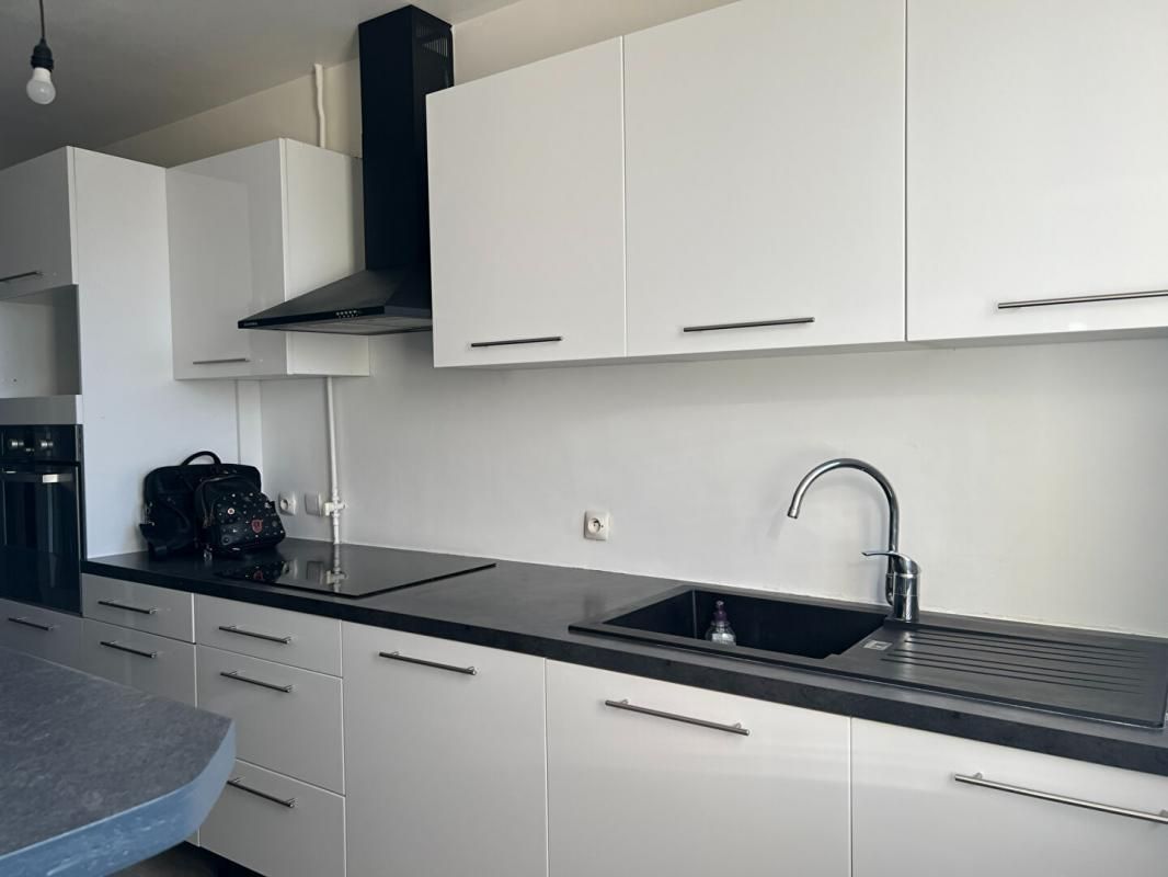 BRETIGNY-SUR-ORGE Appartement Bretigny Sur Orge 3 pièce(s) 67.28 m2 2