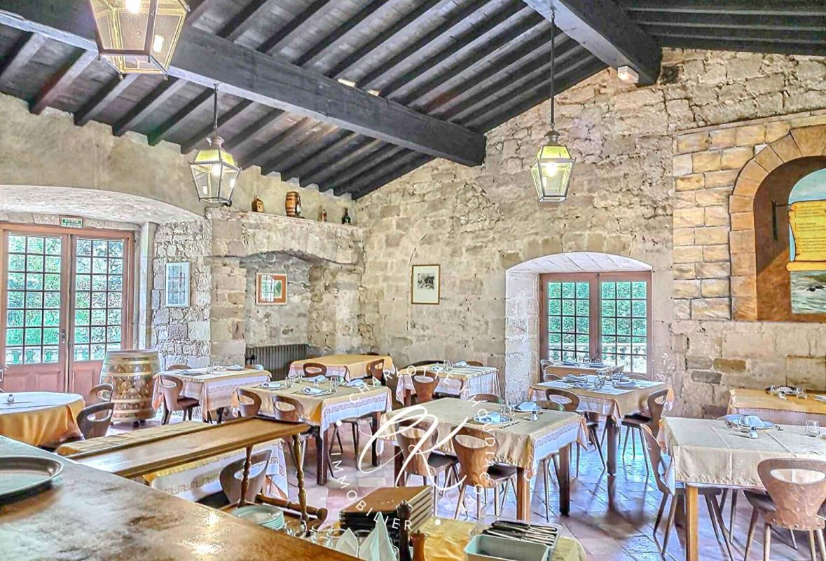 LIMOUX Lieu d'exception et de charme de 2500 m2 2