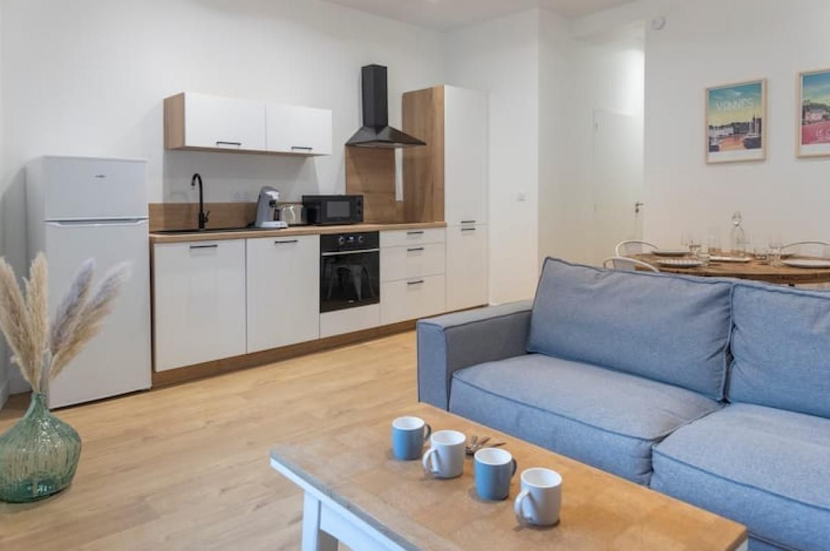 APPARTEMENT T2 DE CHARME de 41,31 M² rénové avec soin. Quartier Saint-Patern VANNES