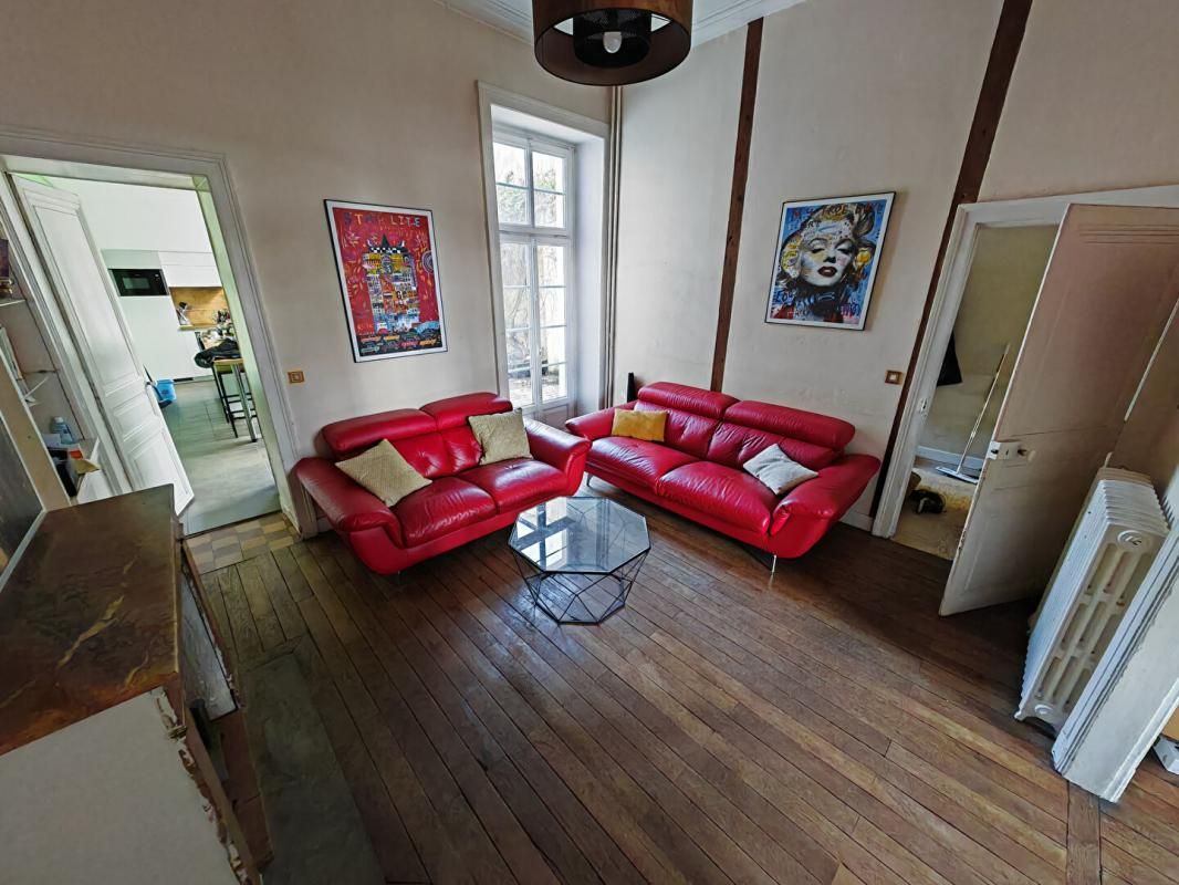 CHATEAUROUX Exclu : Maison bourgeoise familiale à Châteauroux proche hyper centre, 8 pièces, + de 200 m2 2