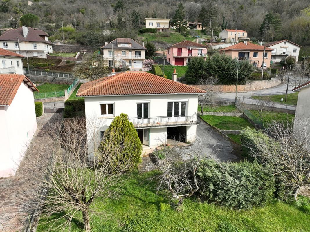Villa F4 + appt F2 sur 564m2 à ST AFFRIQUE