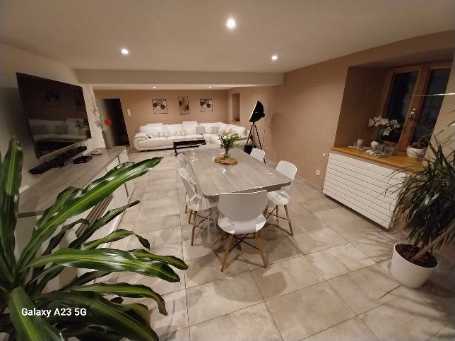 LEPUIX À Vendre Maison Divisible en 3 Logements 4