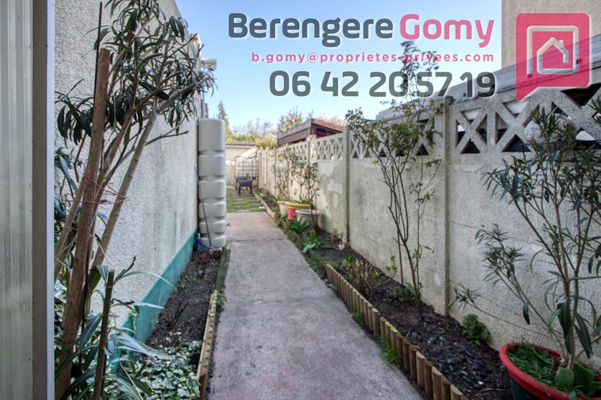 BEAUCHAMP Maison 4 pièces + local commercial de 89 m² 4