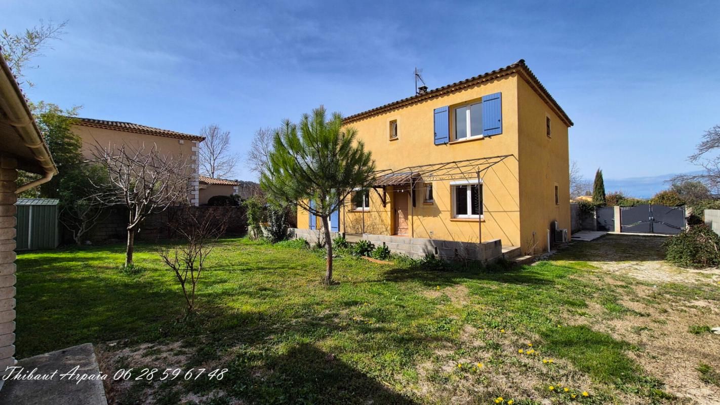 Maison familiale à Vinon-Sur-Verdon 7 pièce(s) 146 m2 avec 5 chambres et jardin de 736 m²