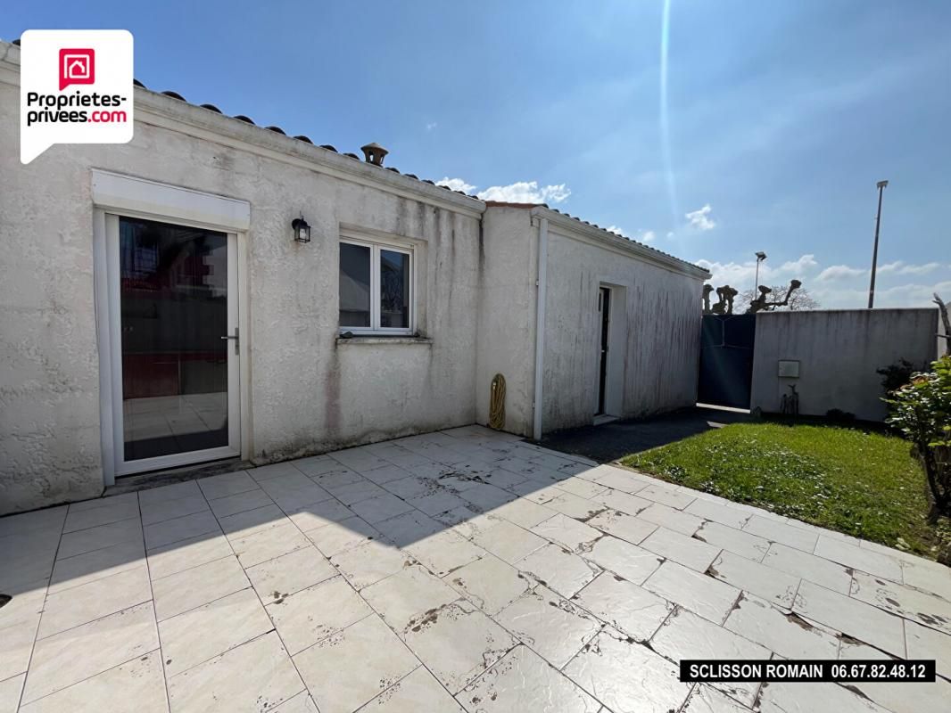 Maison Saint Just Luzac 3 pièce(s) - 66 m2 - 2 chambres - garage - Prix 192 381 HAI