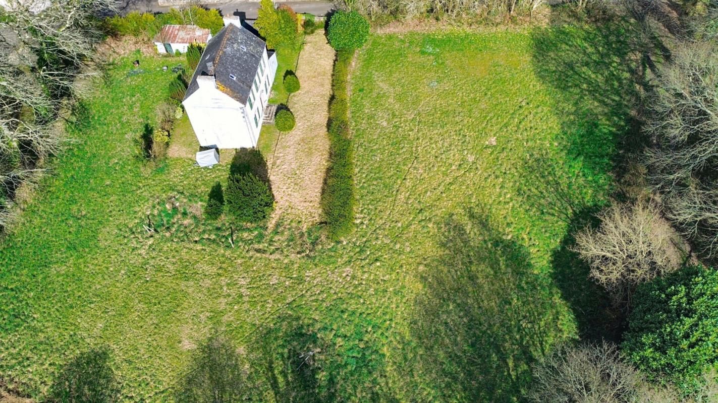 PLOUIGNEAU Maison 108 m2 terrain  4650m² dont terrain constructible de 1000m² 2