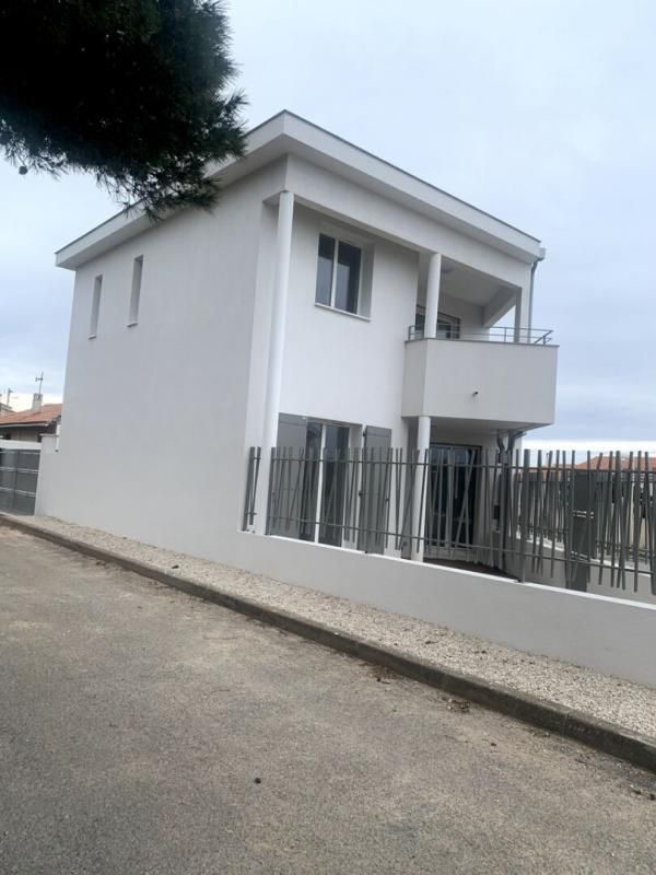 MARTIGUES Maison neuve CARRO 2
